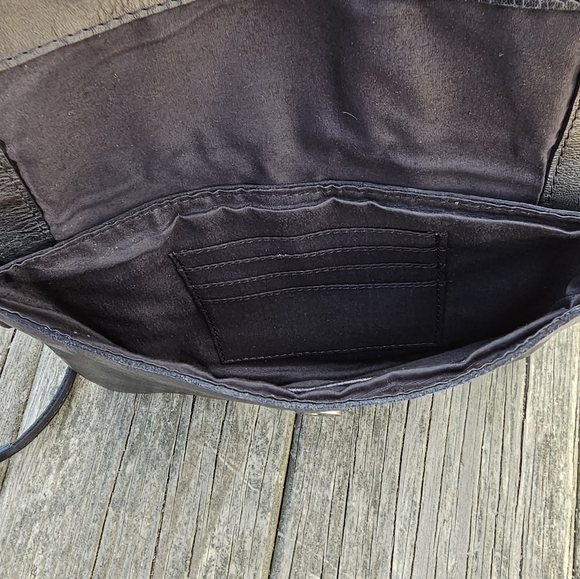 Vilencia Holland Black leather crossbody,Organizer,Three Compartments - Picture 2 of 3